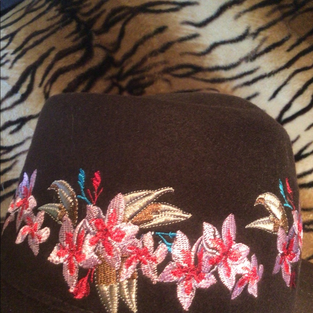 SALE ! RARE 2xHOST PICKS !💕♥️💕NEW! WyethxFrida wool embroidered boater  hat - Picture 5 of 8